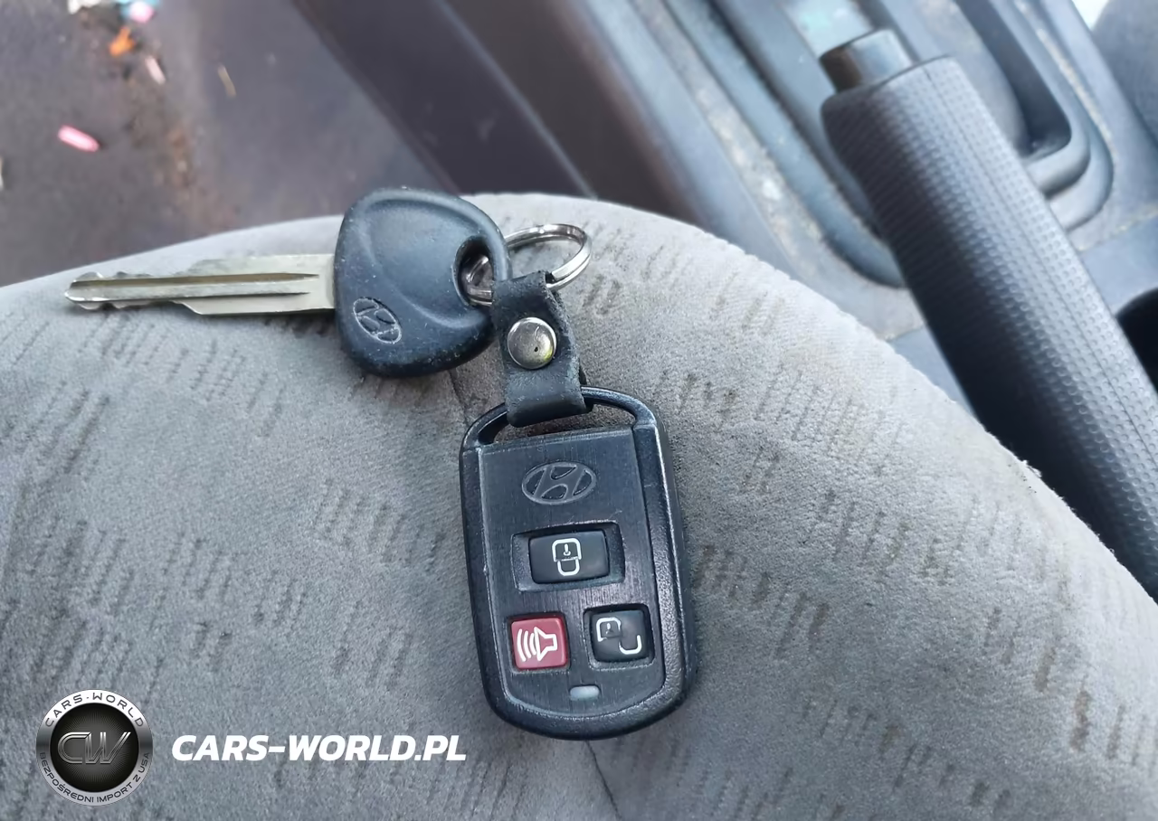 2004 Hyundai Elantra Gls-Gt VIN:KMHDN46D04U837569 - 11