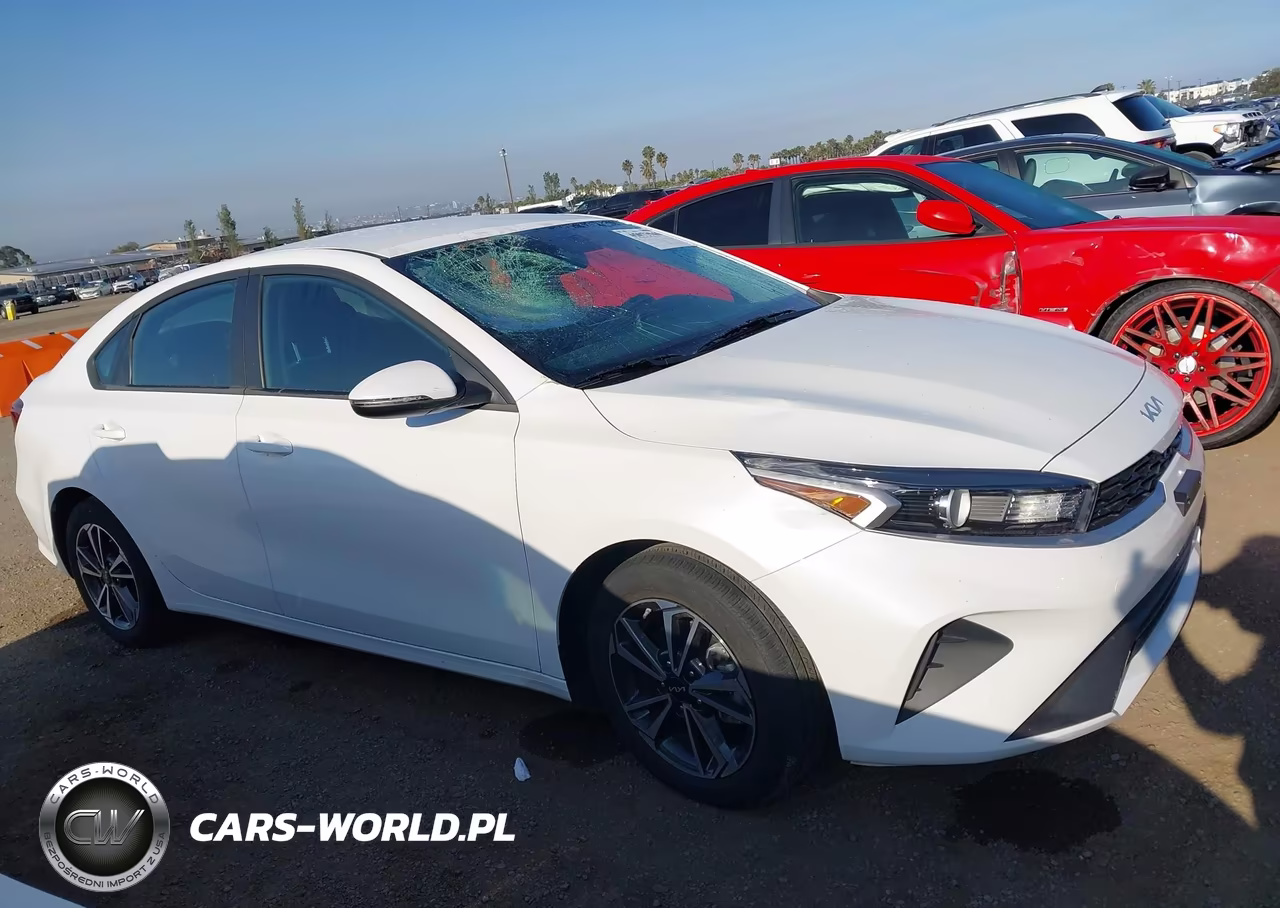 2024 Kia Forte Lxs VIN:3KPF24AD9RE830168 - 13