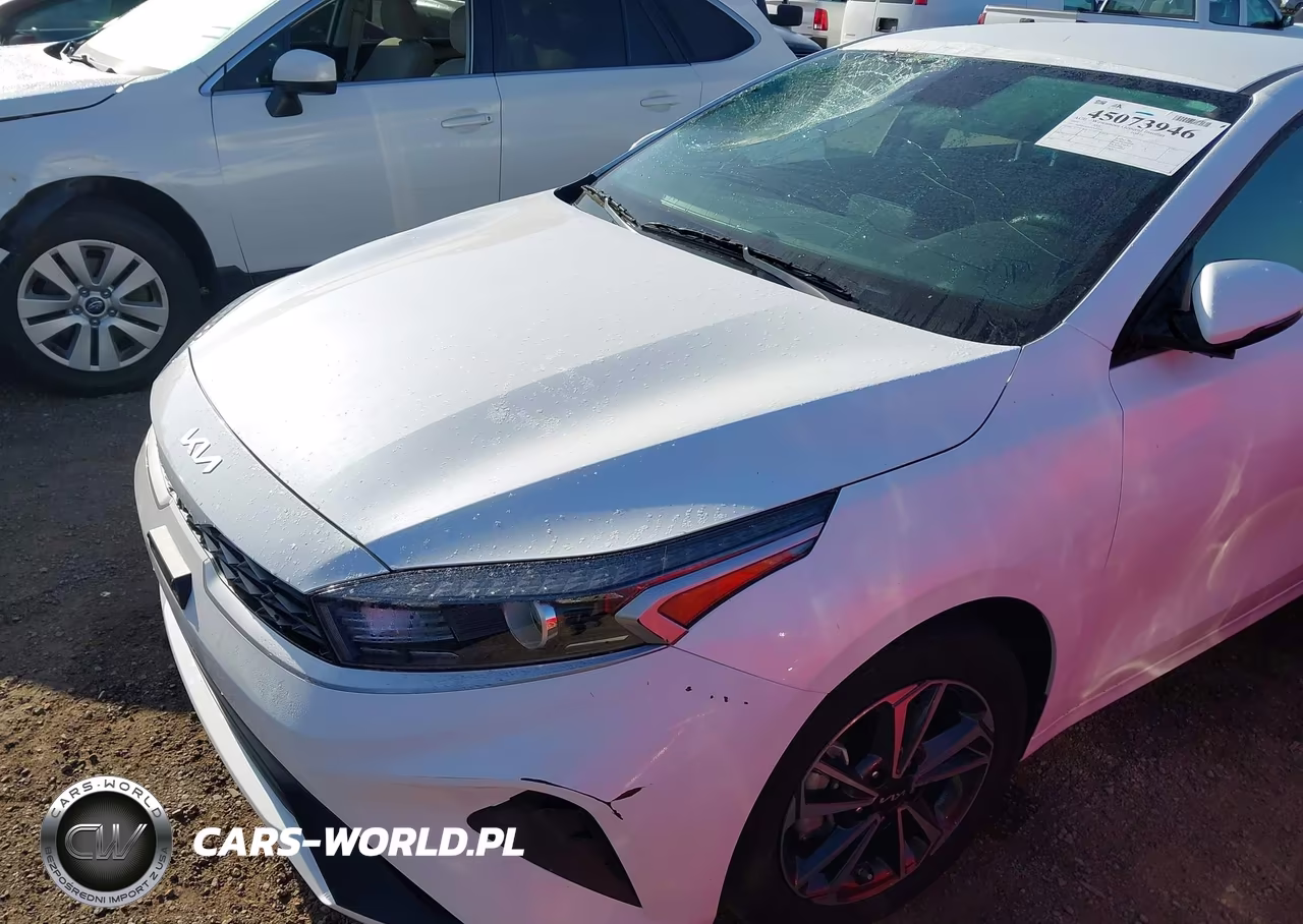 2024 Kia Forte Lxs VIN:3KPF24AD9RE830168 - 6