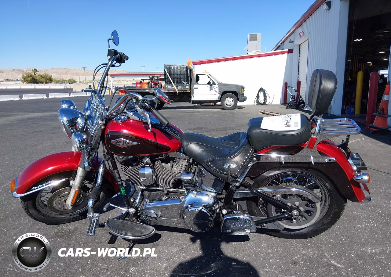 2012 Harley-Davidson Flstc Heritage Softail Classic VIN:1HD1BWV13CB032791 - 13