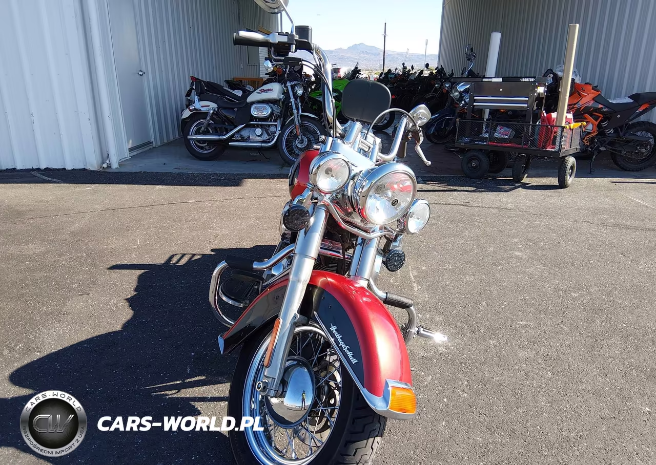 2012 Harley-Davidson Flstc Heritage Softail Classic VIN:1HD1BWV13CB032791 - 5
