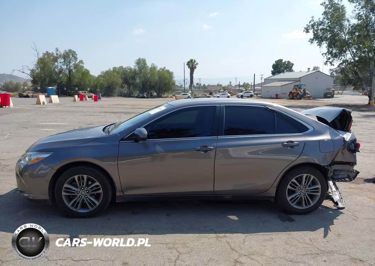 2017 Toyota Camry Se VIN:4T1BF1FK2HU626381 - 14