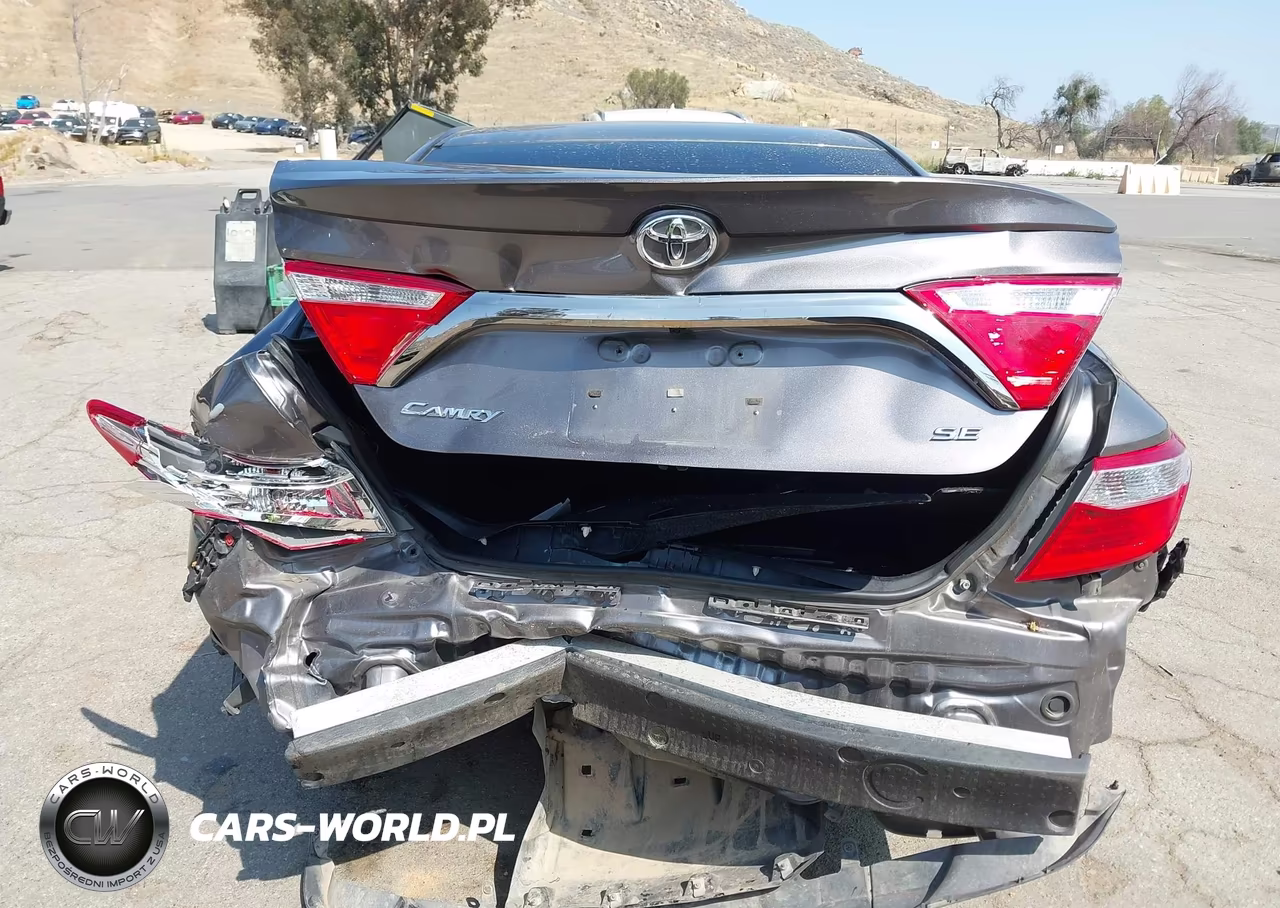 2017 Toyota Camry Se VIN:4T1BF1FK2HU626381 - 16