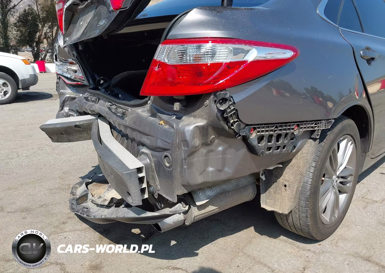 2017 Toyota Camry Se VIN:4T1BF1FK2HU626381 - 18