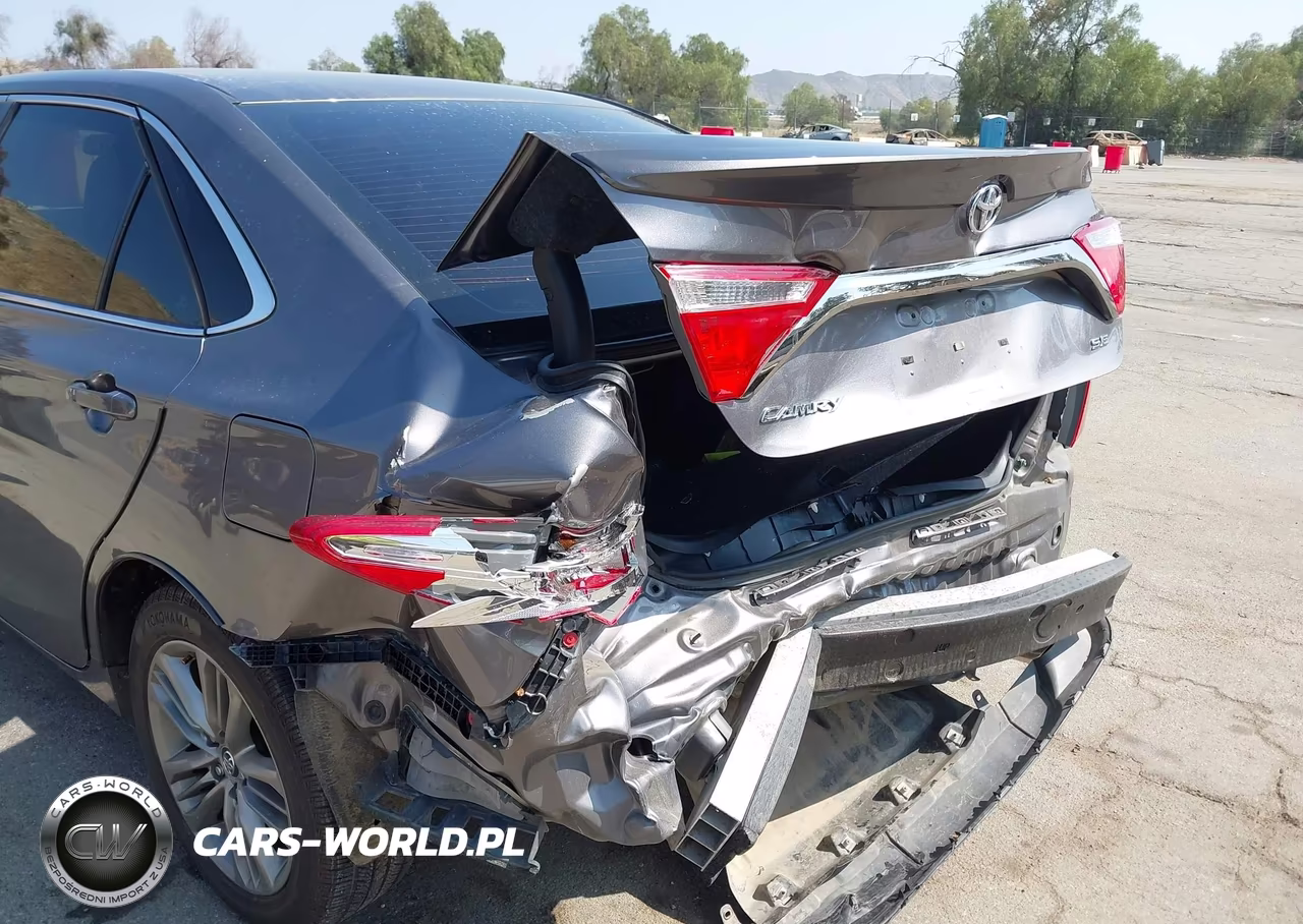 2017 Toyota Camry Se VIN:4T1BF1FK2HU626381 - 6