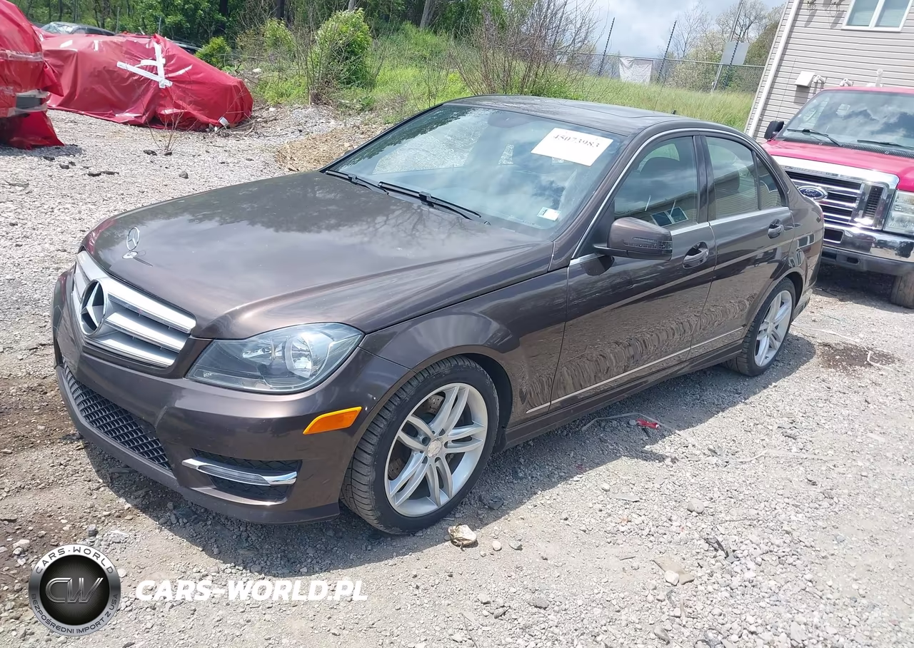 2013 Mercedes-Benz C 300 Sport 4Matic VIN:WDDGF8AB4DR288205 - 2