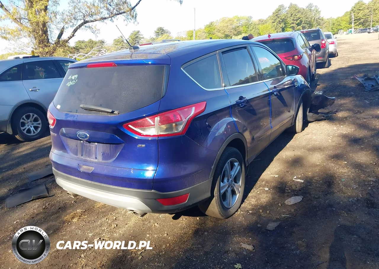 2016 Ford Escape Se VIN:1FMCU0G75GUB04373 - 4