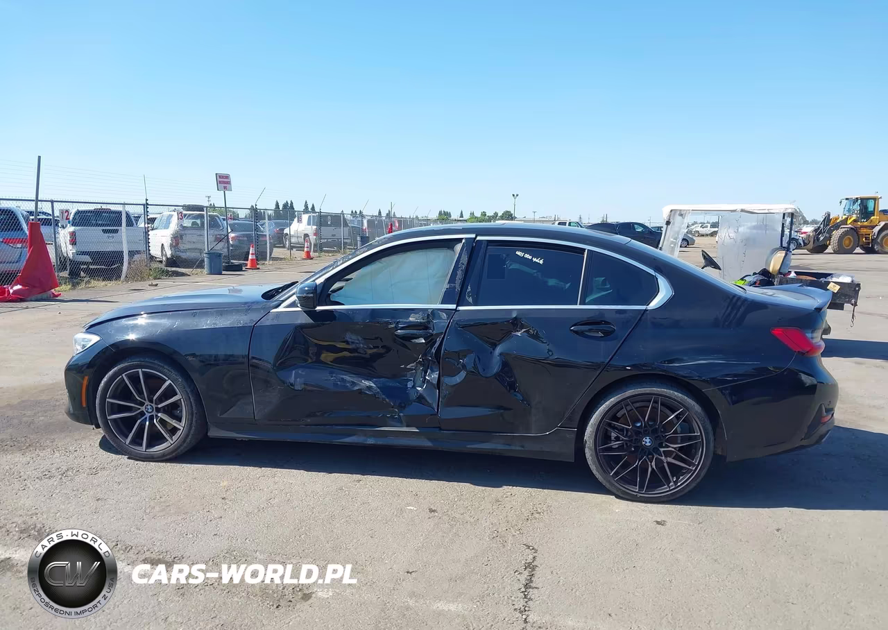 2021 BMW 330I VIN:3MW5R1J02M8B84236 - 14