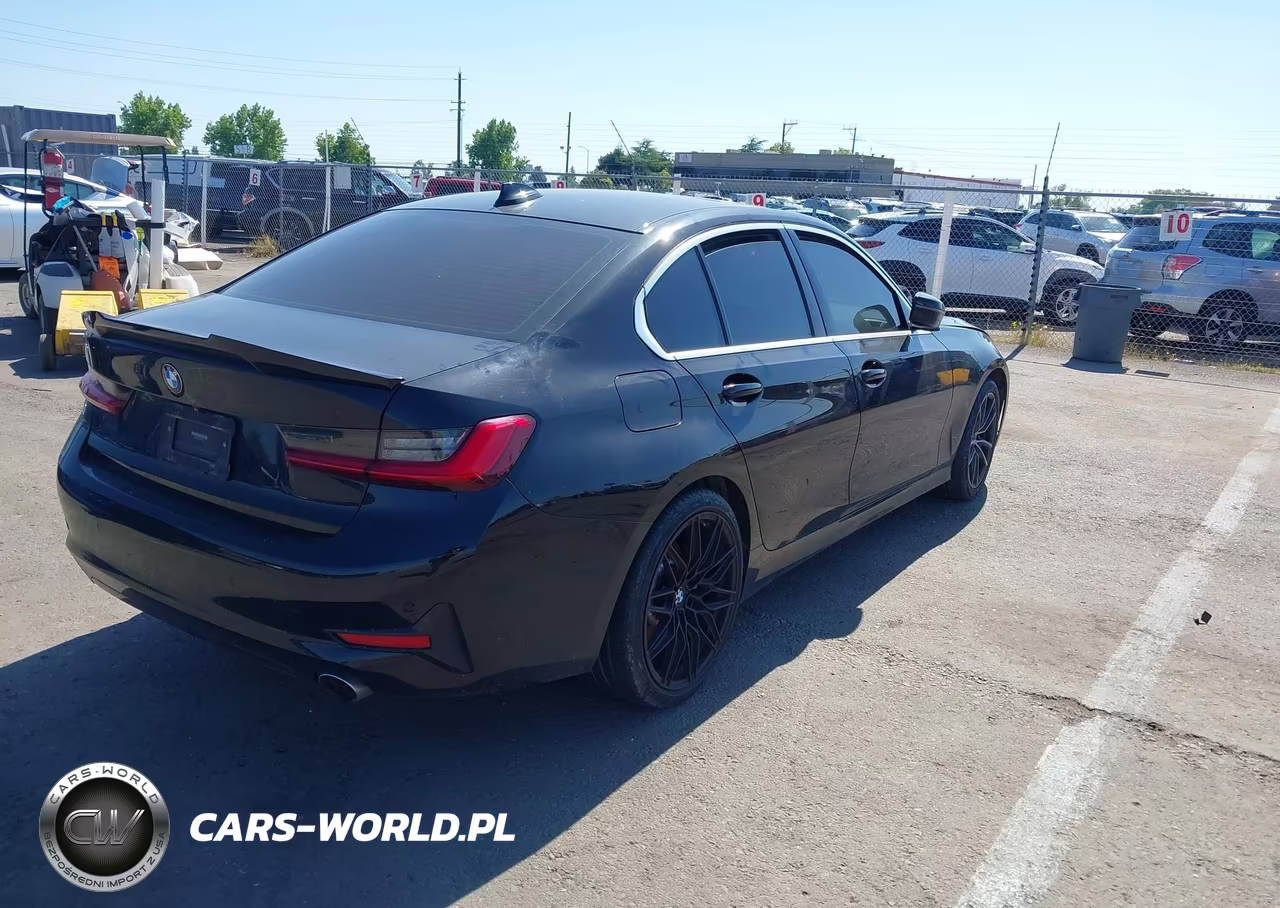 2021 BMW 330I VIN:3MW5R1J02M8B84236 - 4