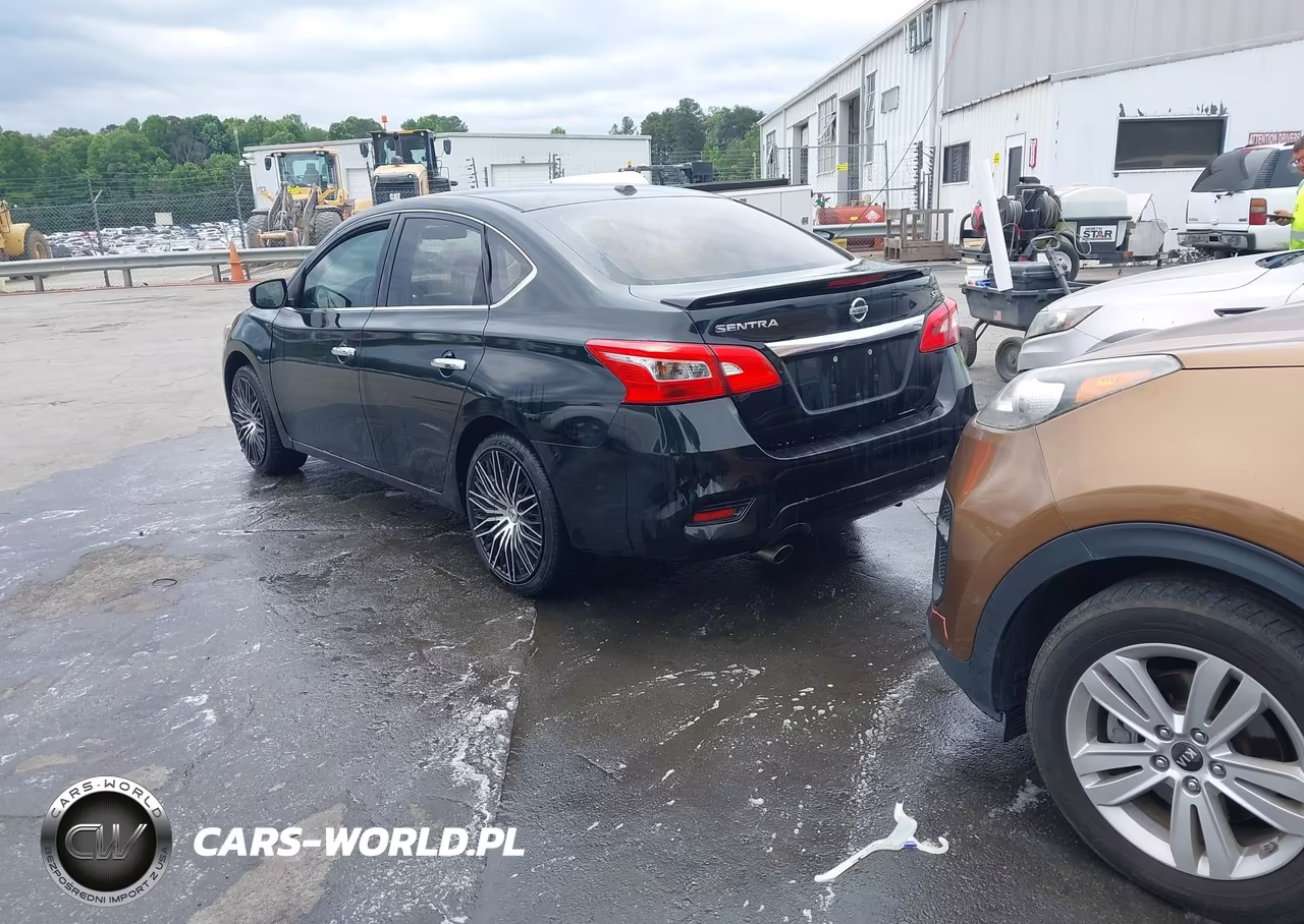 2018 Nissan Sentra Sr VIN:3N1AB7AP9JY207113 - 3