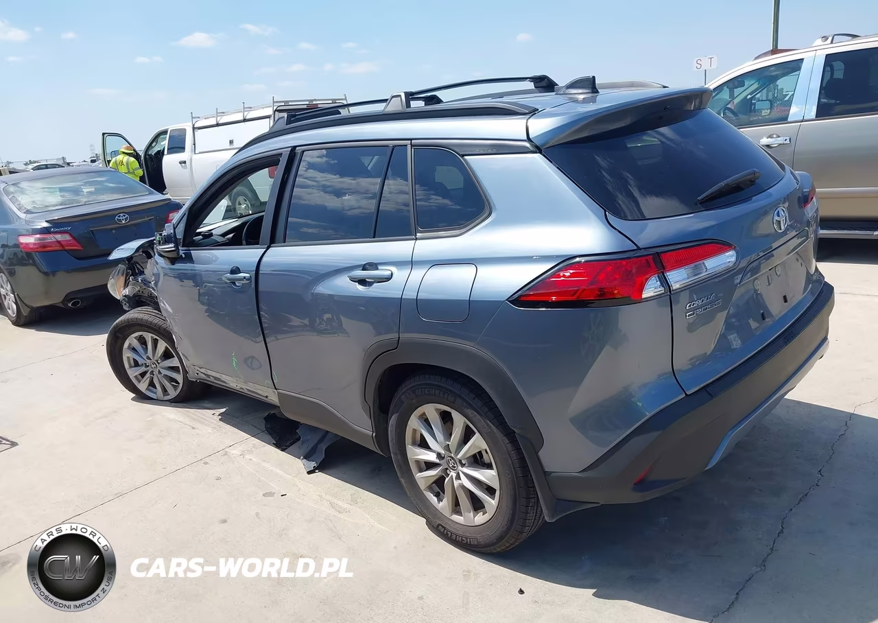 2025 Toyota Corolla Cross Le VIN:7MUCAAAG6SV150499 - 14