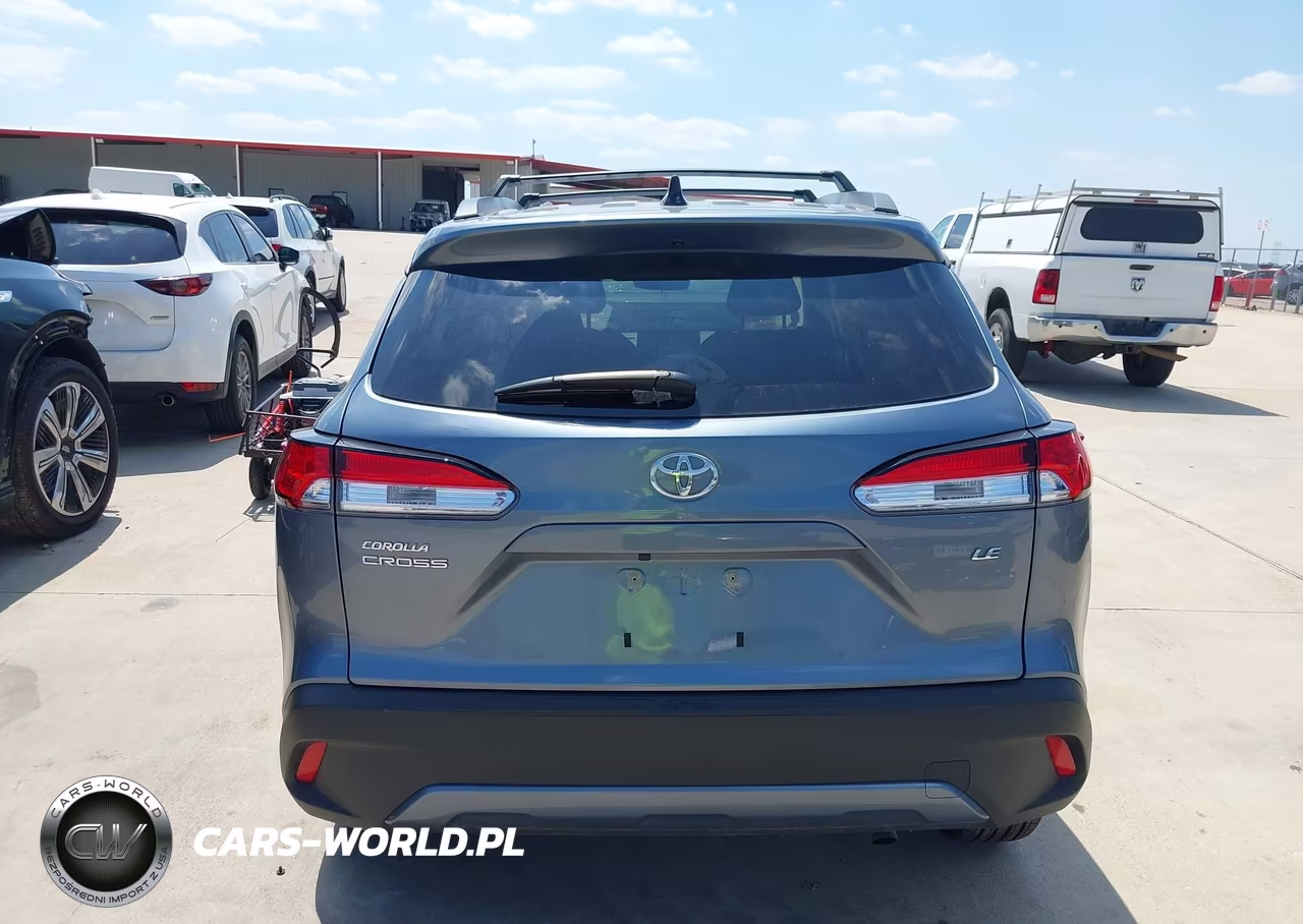 2025 Toyota Corolla Cross Le VIN:7MUCAAAG6SV150499 - 16