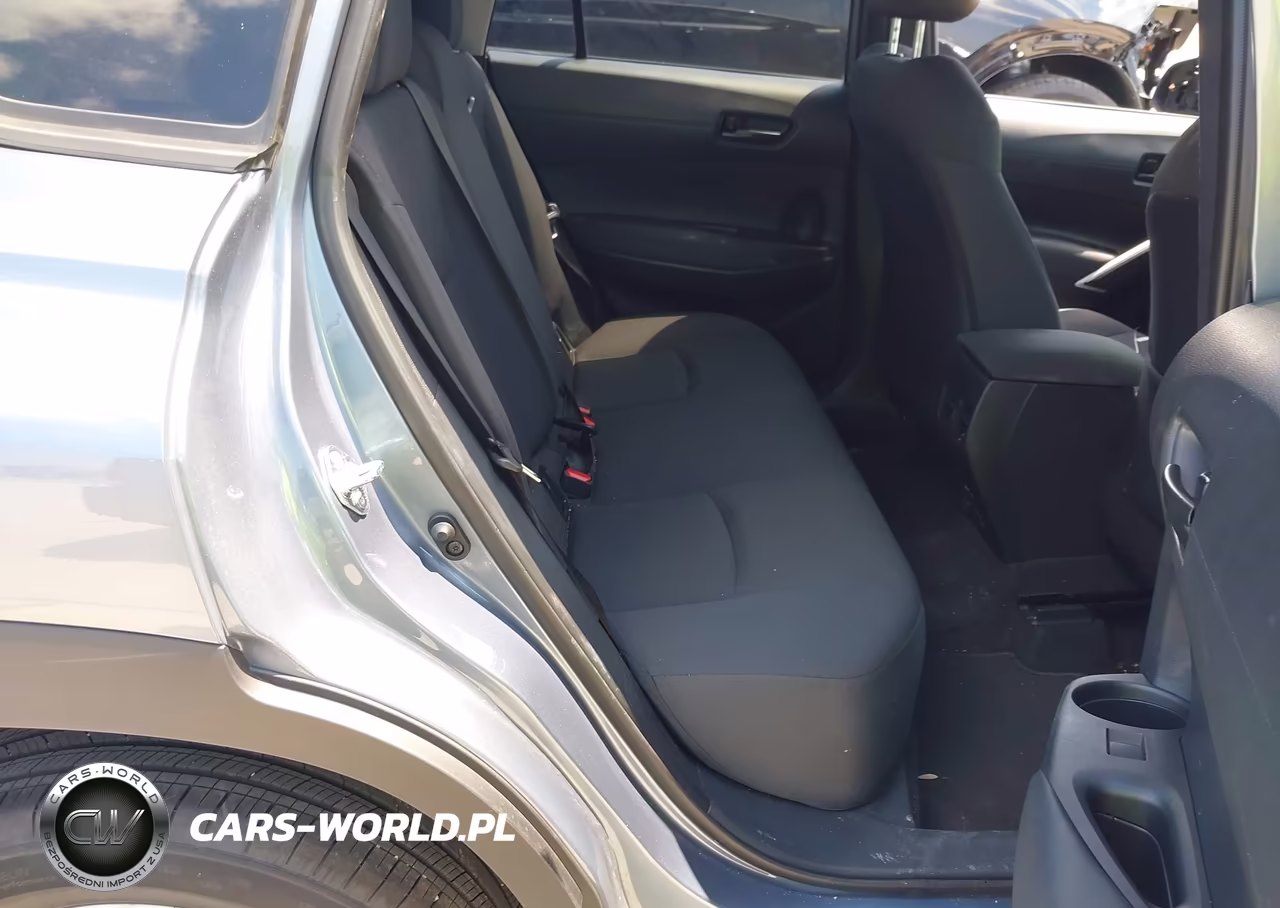 2025 Toyota Corolla Cross Le VIN:7MUCAAAG6SV150499 - 8