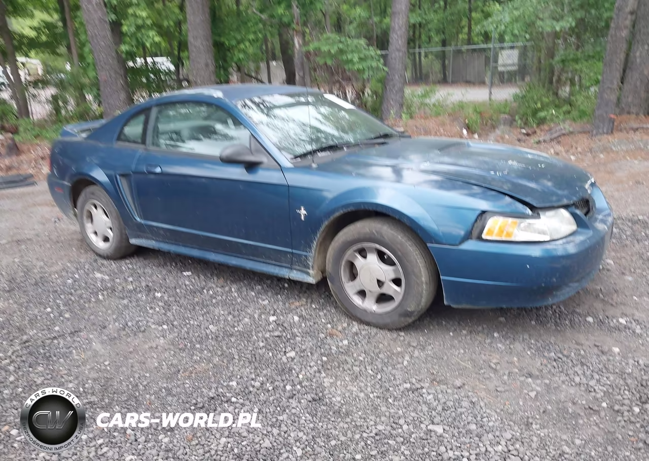 2000 Ford Mustang