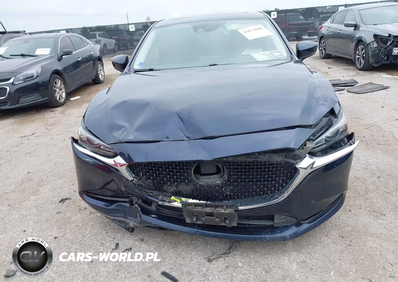 2018 Mazda Mazda6 Touring VIN:JM1GL1VM0J1307820 - 18