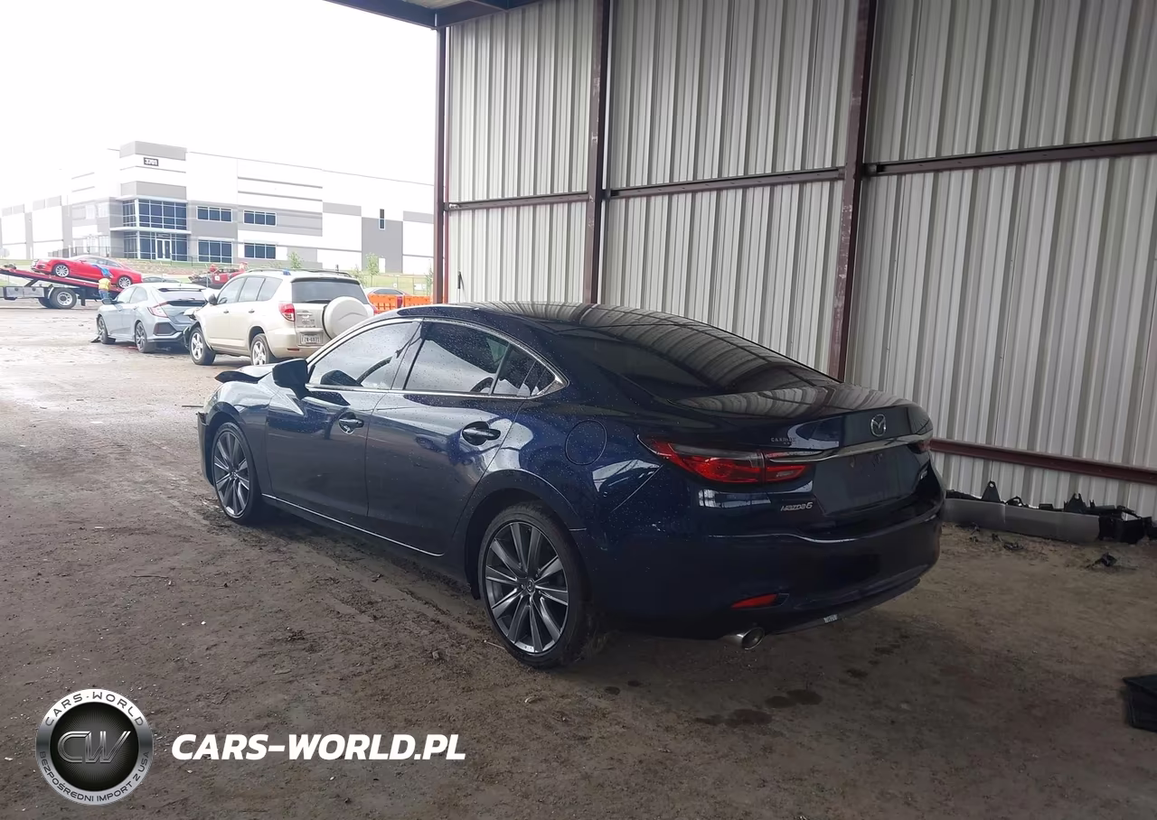 2018 Mazda Mazda6 Touring VIN:JM1GL1VM0J1307820 - 3