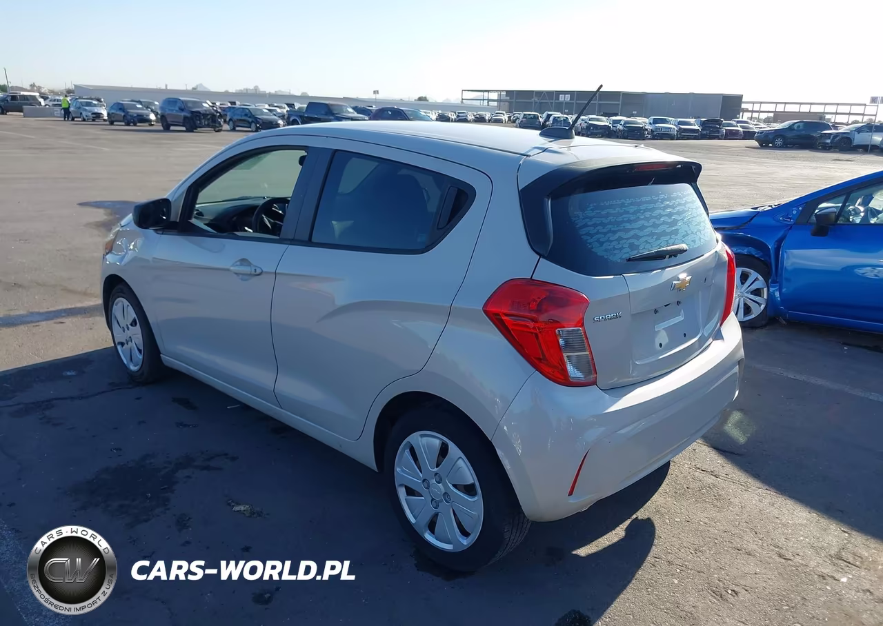 2017 Chevrolet Spark Ls Cvt VIN:KL8CB6SA9HC767932 - 3