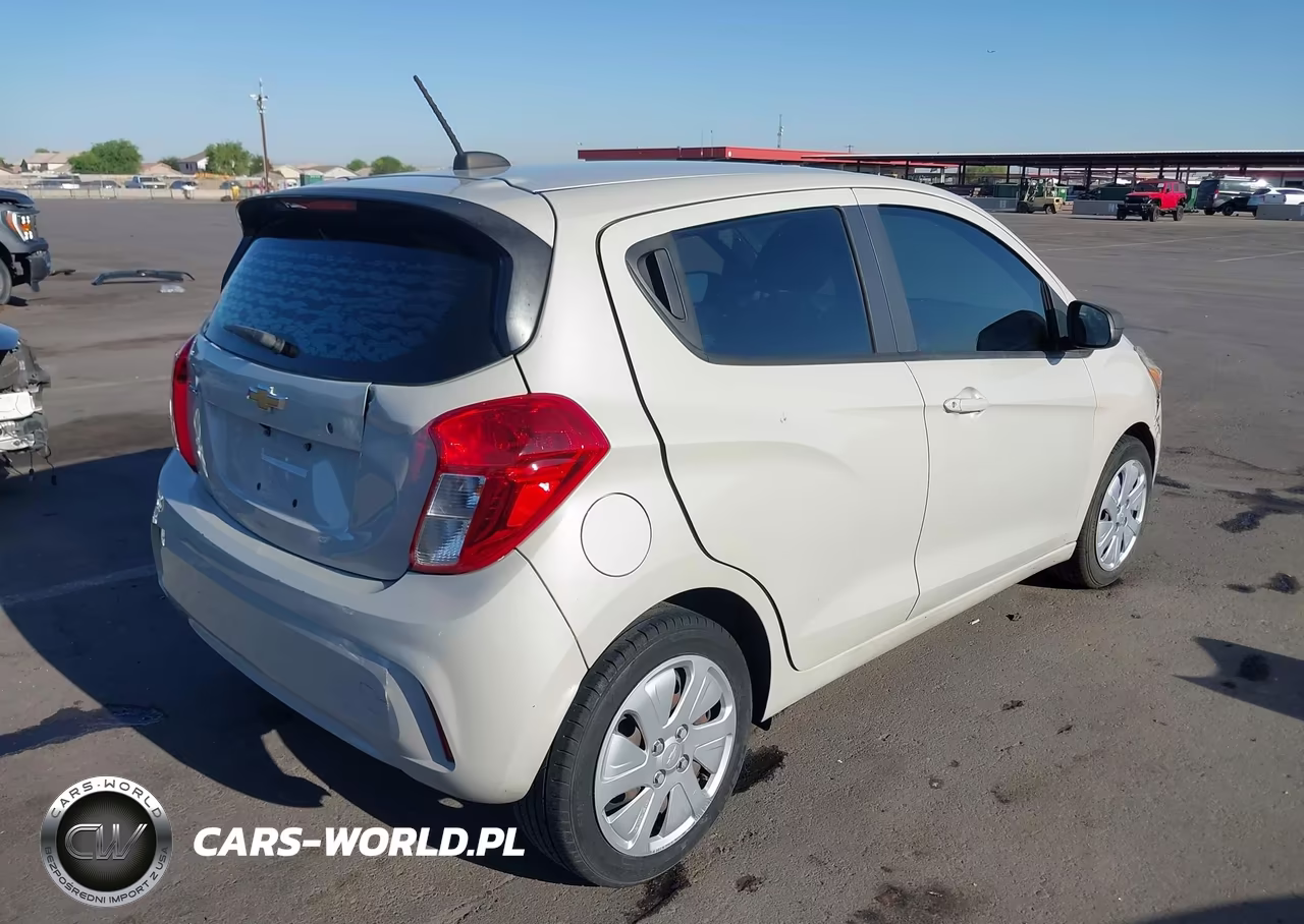 2017 Chevrolet Spark Ls Cvt VIN:KL8CB6SA9HC767932 - 4