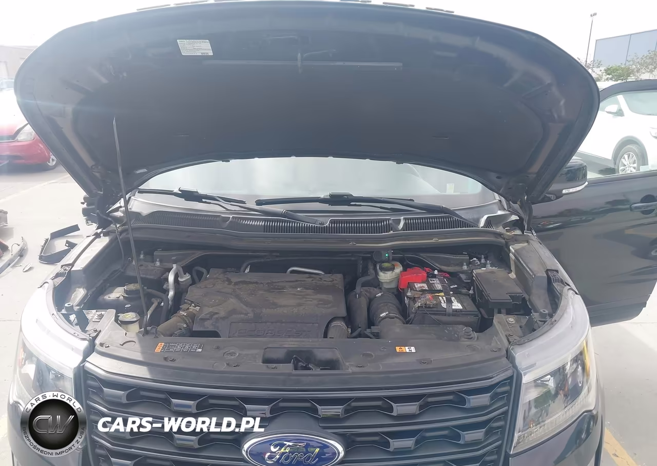 2017 Ford Explorer Sport VIN:1FM5K8GT1HGA88537 - 10