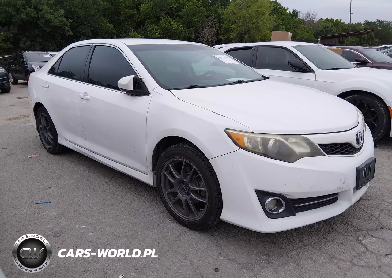 Główne zdjęcie 2013 Toyota Camry Se V6