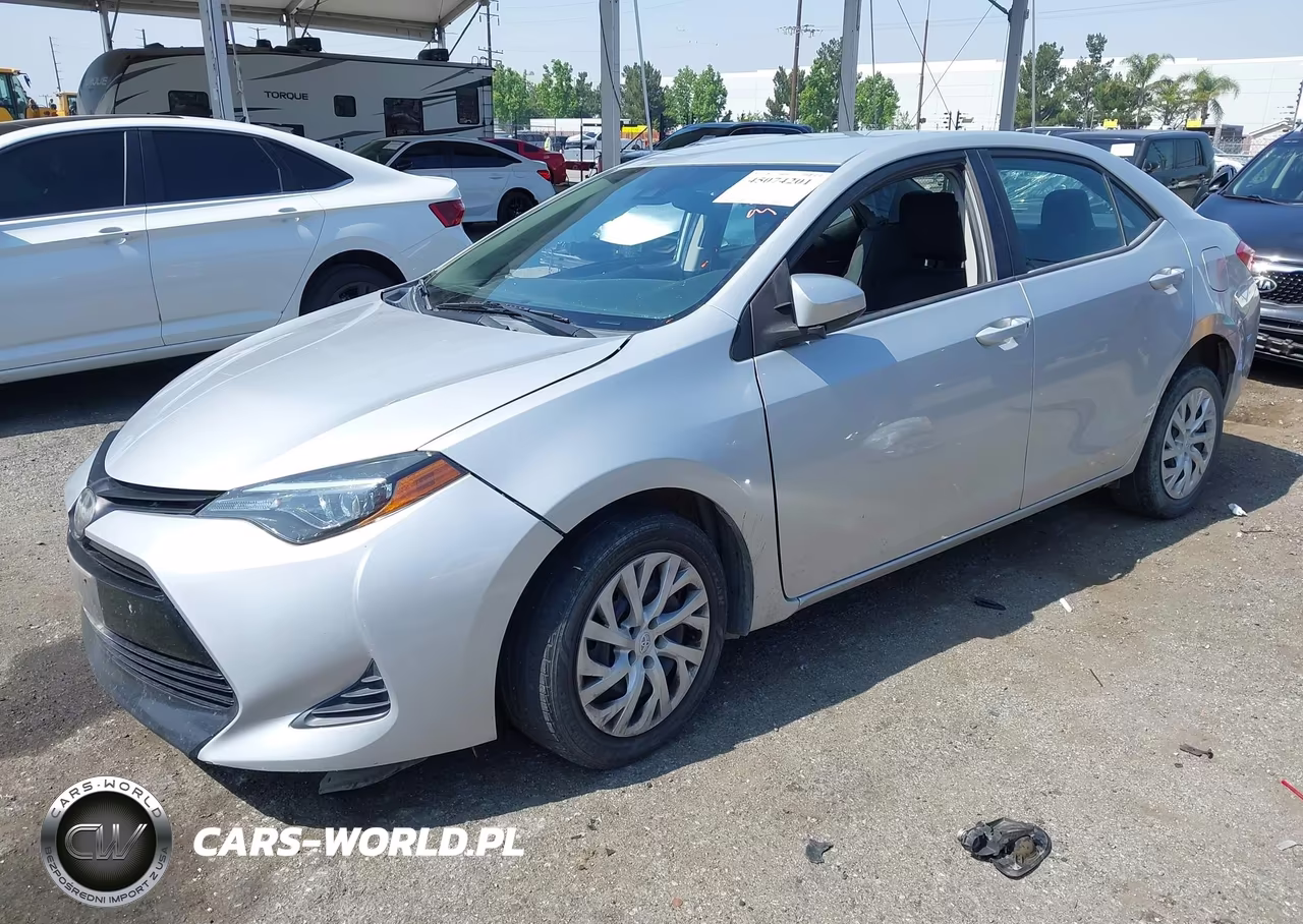 2019 Toyota Corolla Le VIN:5YFBURHE0KP886234 - 2