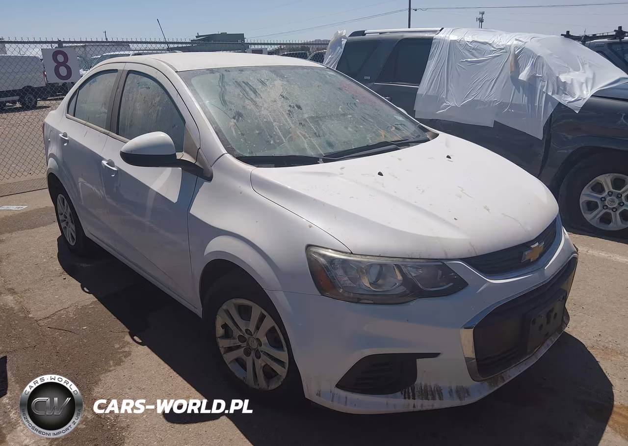 Główne zdjęcie 2017 Chevrolet Sonic Ls Auto