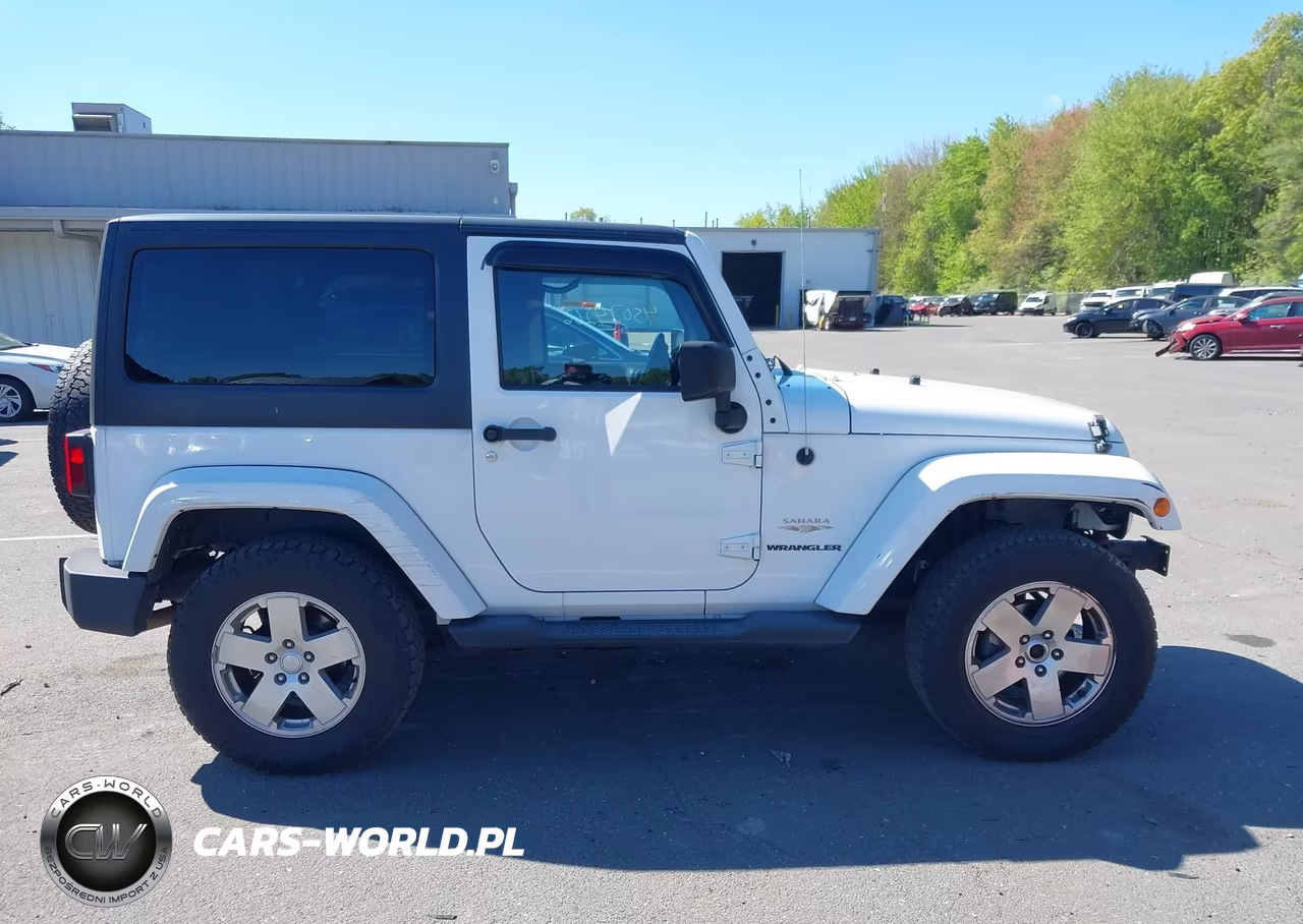 2011 Jeep Wrangler Sahara VIN:1J4AA5D14BL633159 - 14