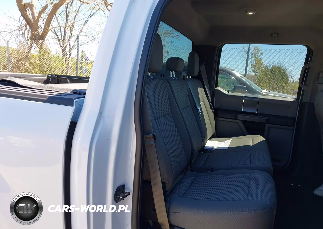 2016 Ford F-150 Xlt VIN:1FTEW1CP1GKE10744 - 8