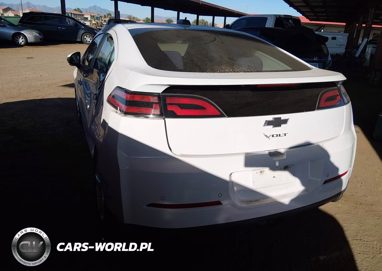 2015 Chevrolet Volt VIN:1G1RC6E4XFU123019 - 3