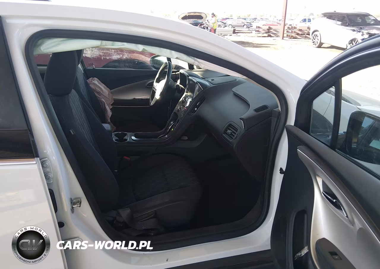 2015 Chevrolet Volt VIN:1G1RC6E4XFU123019 - 5