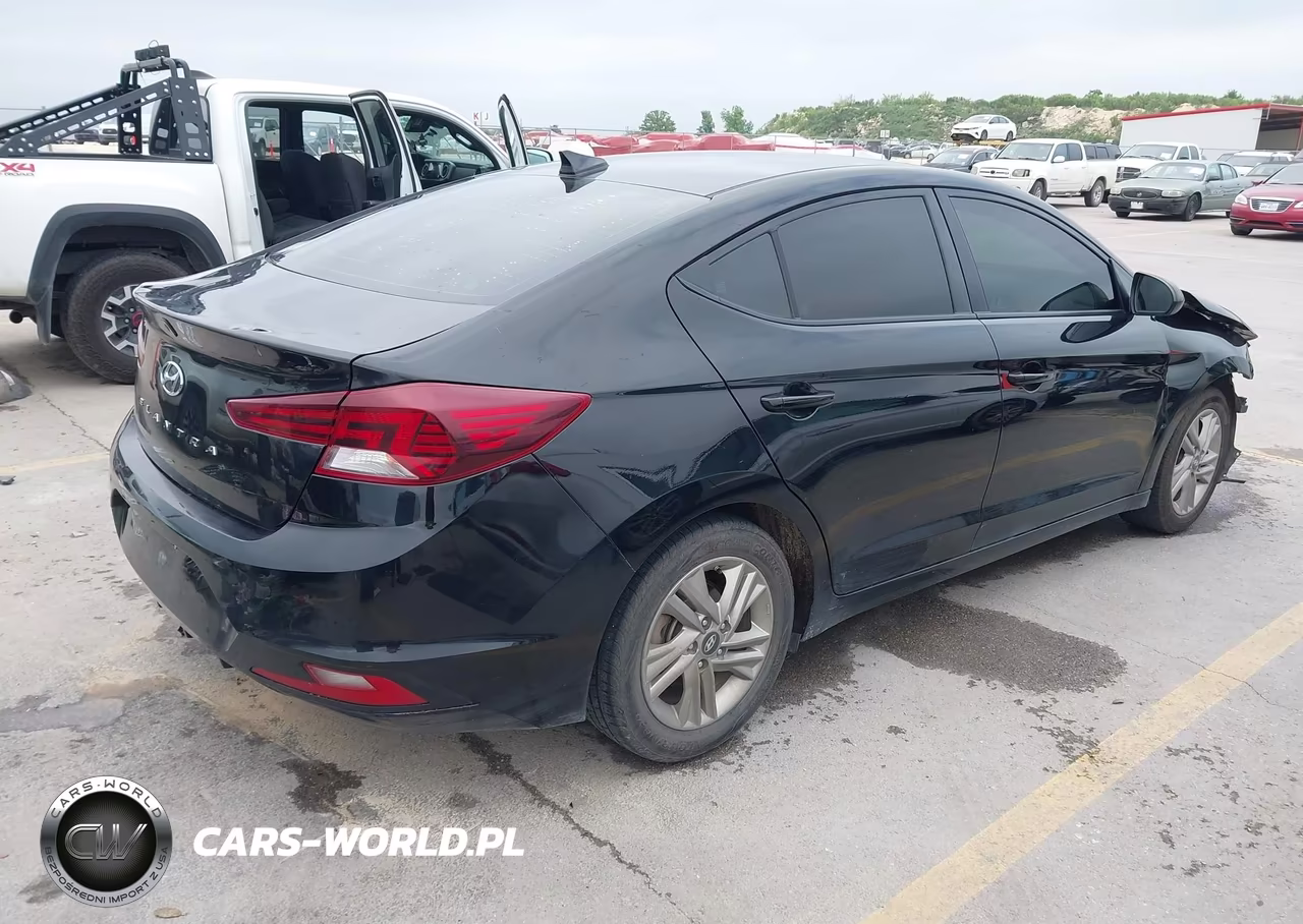 2020 Hyundai Elantra Sel VIN:KMHD84LF2LU927866 - 4