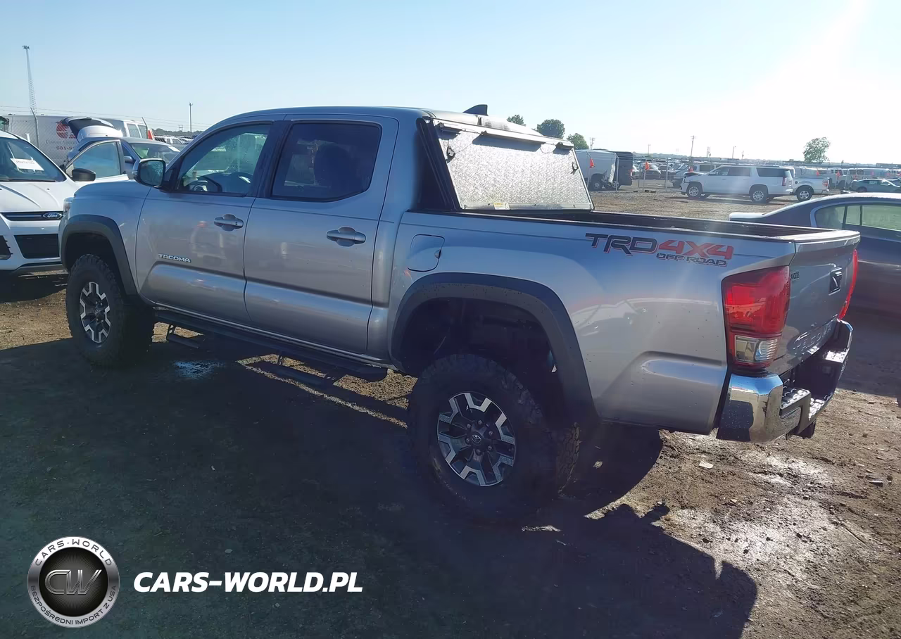 2017 Toyota Tacoma Trd Off Road VIN:5TFCZ5AN7HX062069 - 3