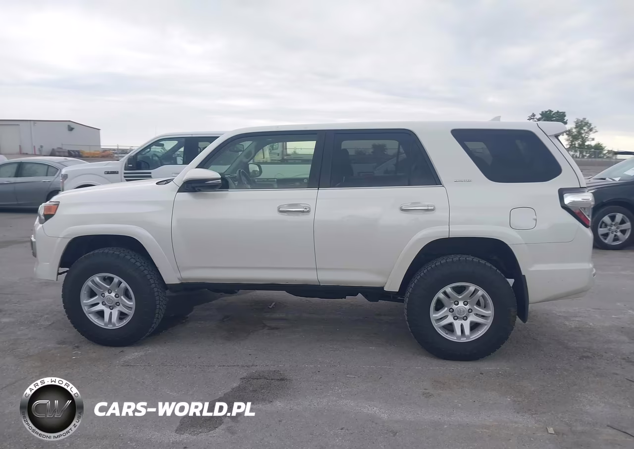 2015 Toyota 4Runner Limited VIN:JTEBU5JR8F5210408 - 14