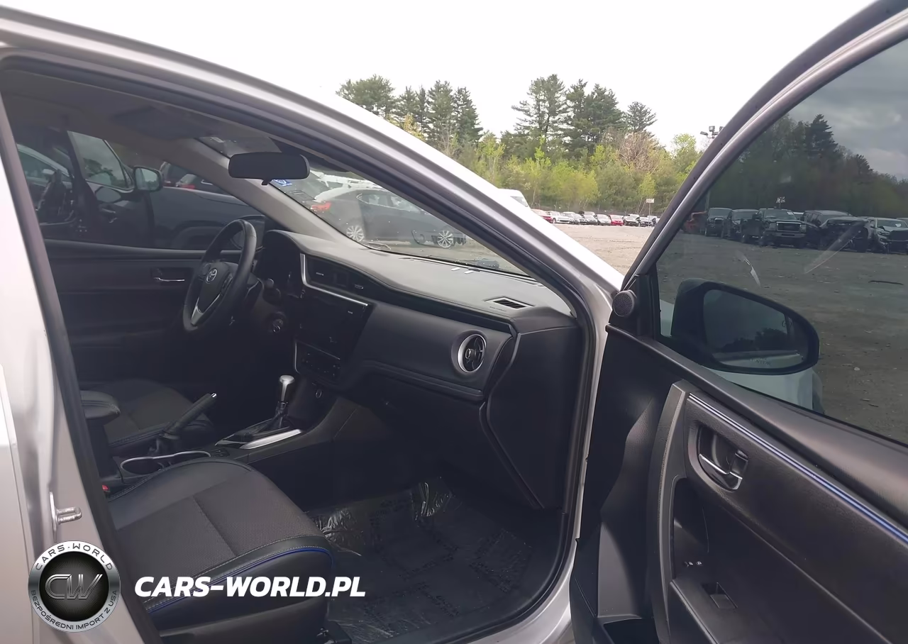 2017 Toyota Corolla Se VIN:2T1BURHEXHC826941 - 5