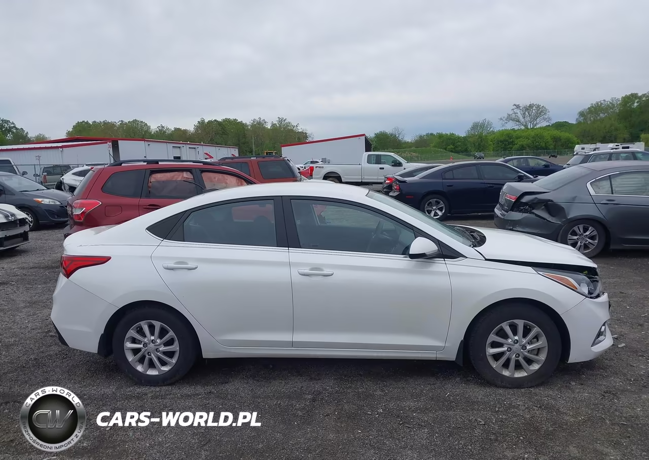 2019 Hyundai Accent Sel VIN:3KPC24A38KE067169 - 13