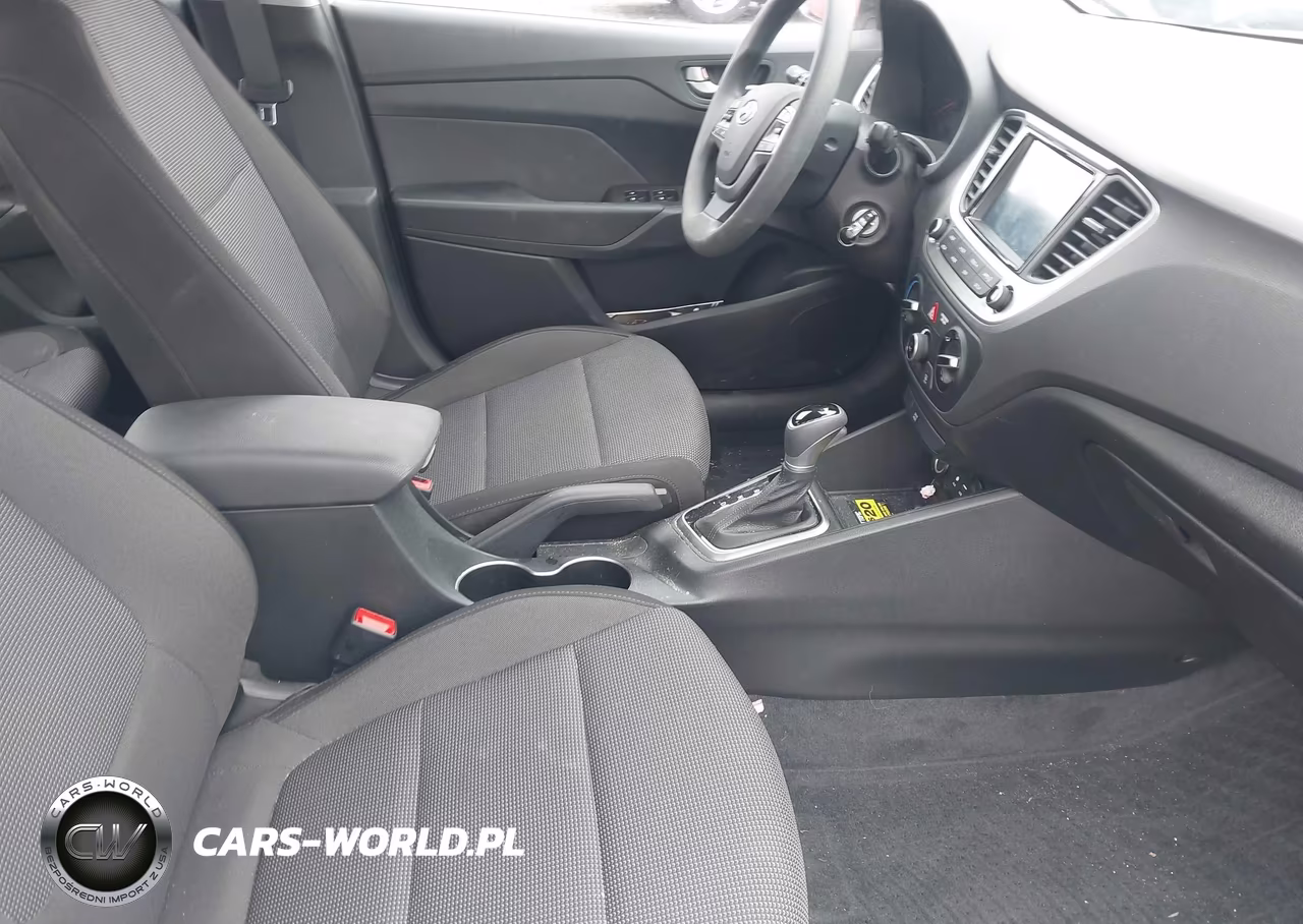 2019 Hyundai Accent Sel VIN:3KPC24A38KE067169 - 5