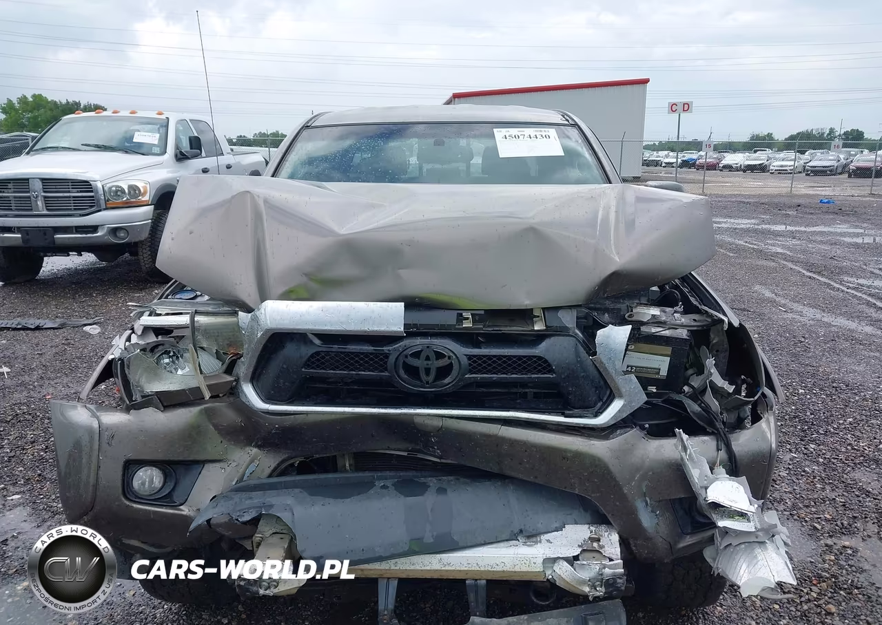 2013 Toyota Tacoma Prerunner V6 VIN:5TFJU4GN0DX030288 - 12