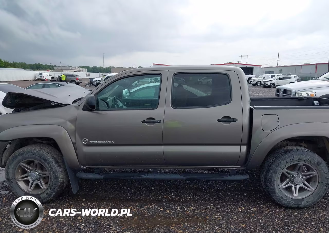 2013 Toyota Tacoma Prerunner V6 VIN:5TFJU4GN0DX030288 - 14