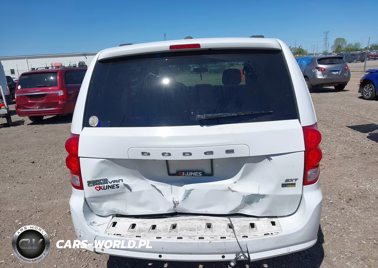 2016 Dodge Grand Caravan Sxt VIN:2C4RDGCG8GR311172 - 16
