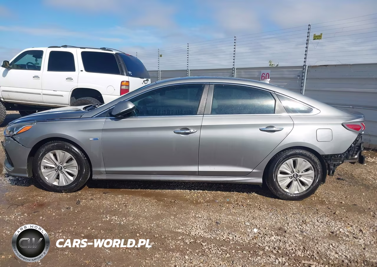 2018 Hyundai Sonata Hybrid Se VIN:KMHE24L36JA079002 - 14