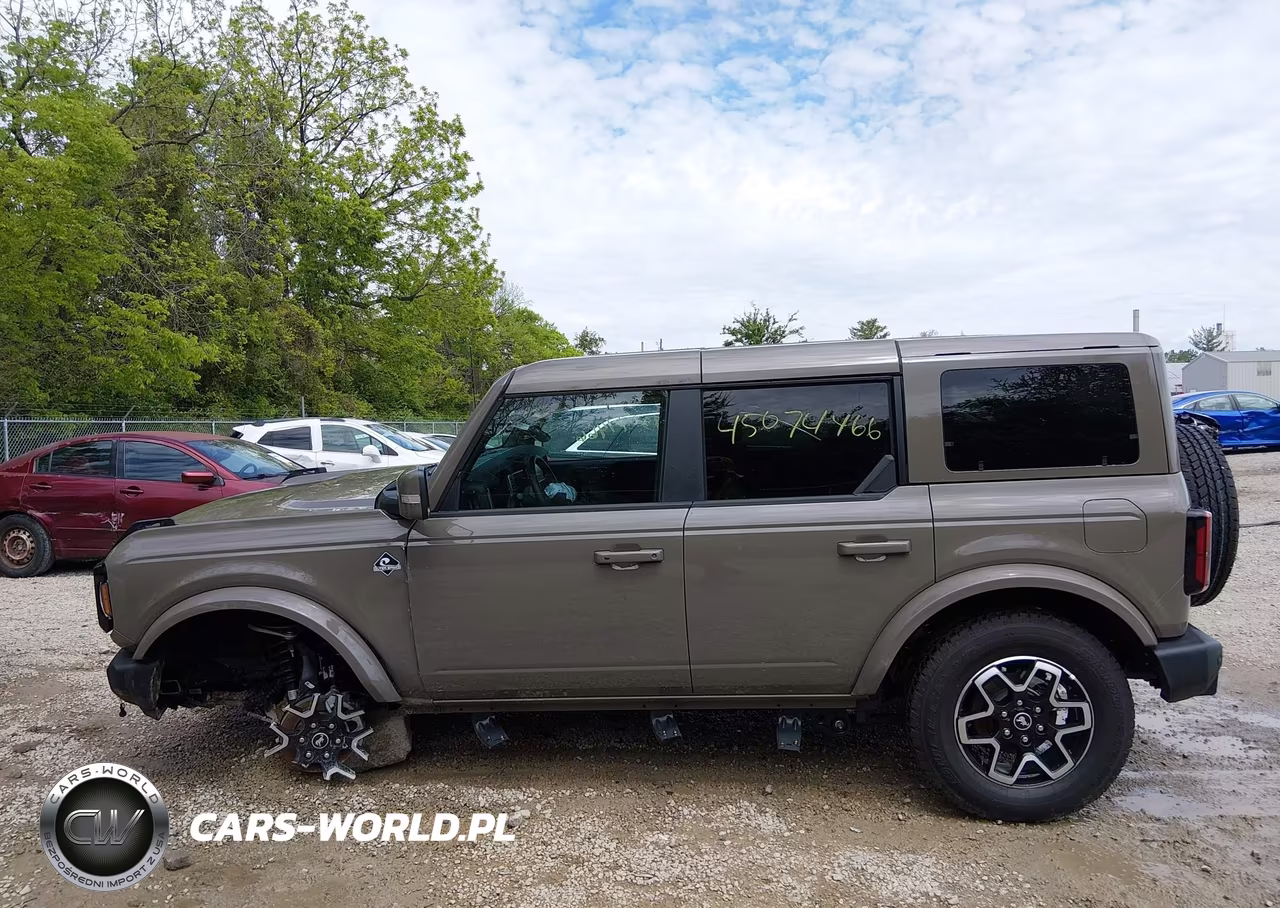 2025 Ford Bronco Outer Banks VIN:1FMEE8BP2SLB38085 - 15
