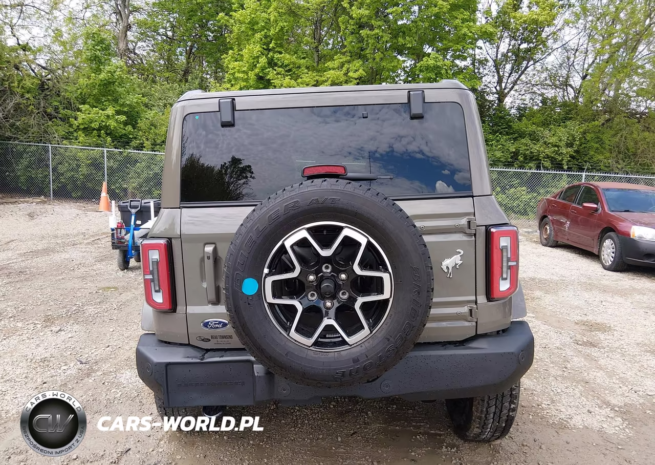 2025 Ford Bronco Outer Banks VIN:1FMEE8BP2SLB38085 - 17