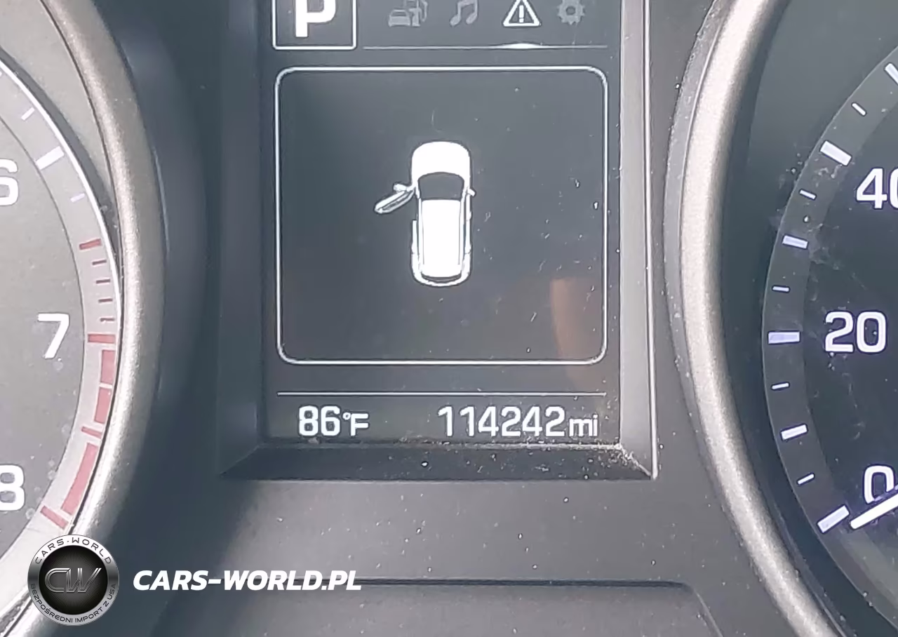 2018 Hyundai Santa Fe Sport 2.4L VIN:5NMZT3LB7JH099771 - 16