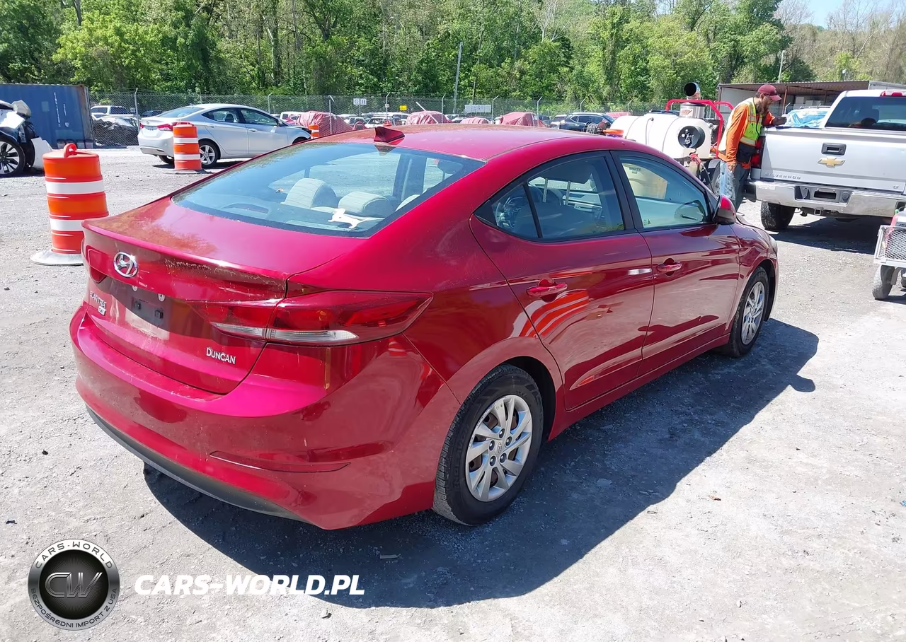 2017 Hyundai Elantra Se VIN:KMHD74LF5HU417795 - 4