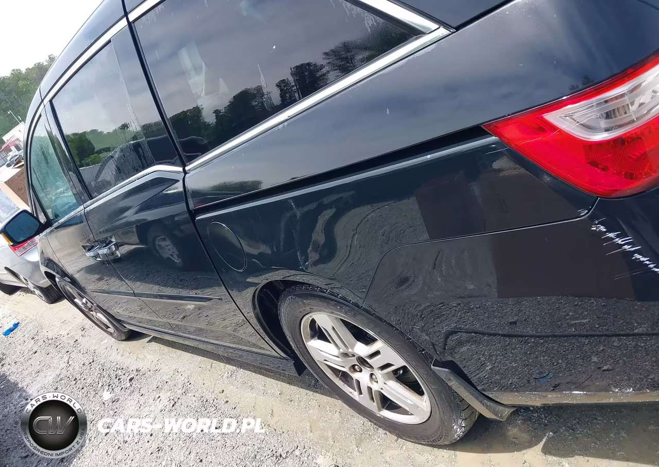 2013 Honda Odyssey Touring-Touring Elite VIN:5FNRL5H96DB003779 - 14