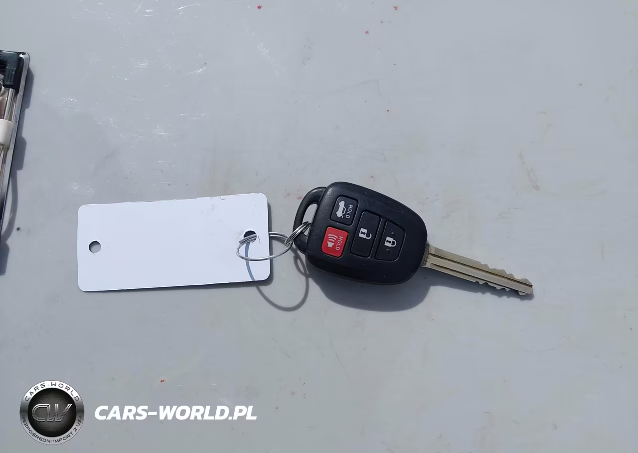 2015 Toyota Corolla Le VIN:5YFBURHE7FP338169 - 11