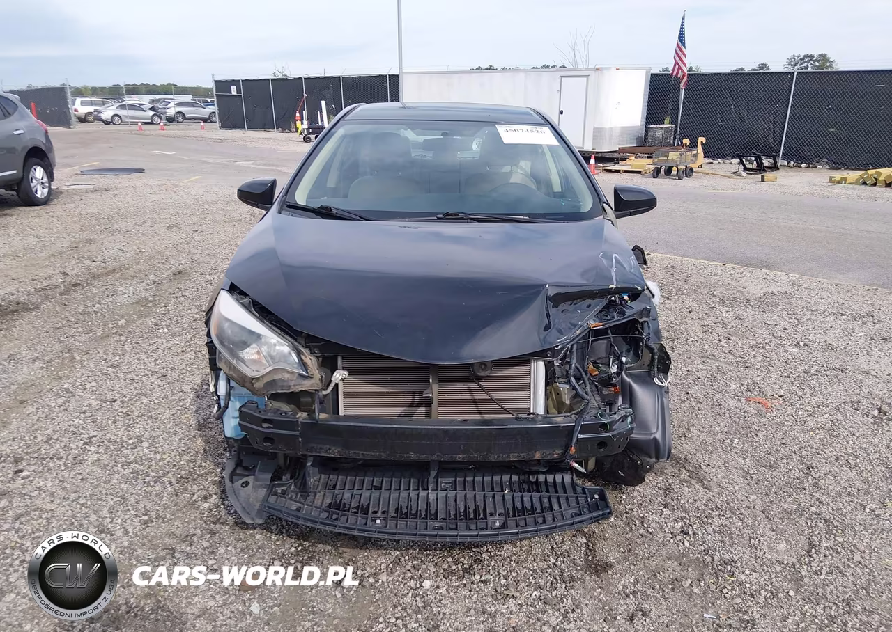 2015 Toyota Corolla Le VIN:5YFBURHE7FP338169 - 13