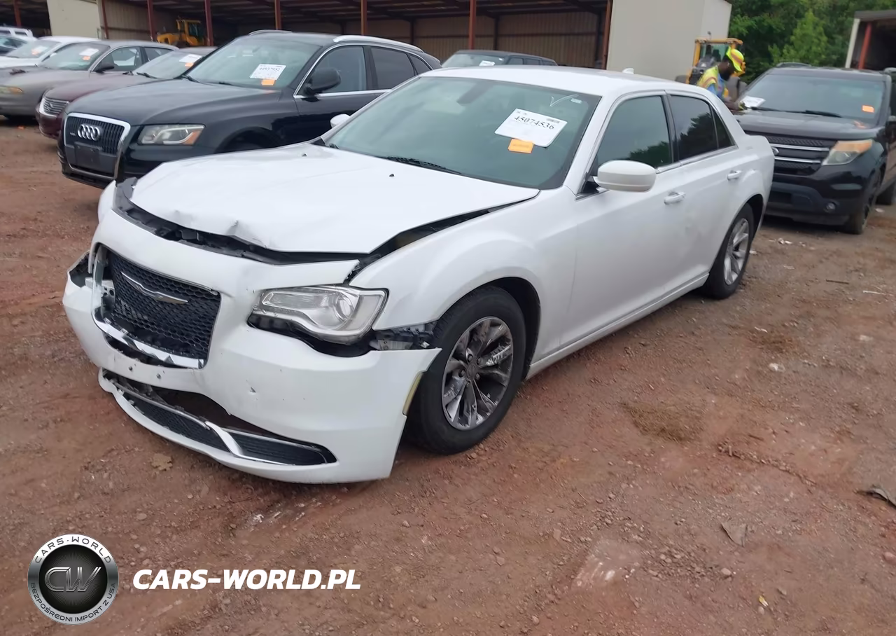 2015 Chrysler 300 Limited VIN:2C3CCAAG7FH739347 - 2