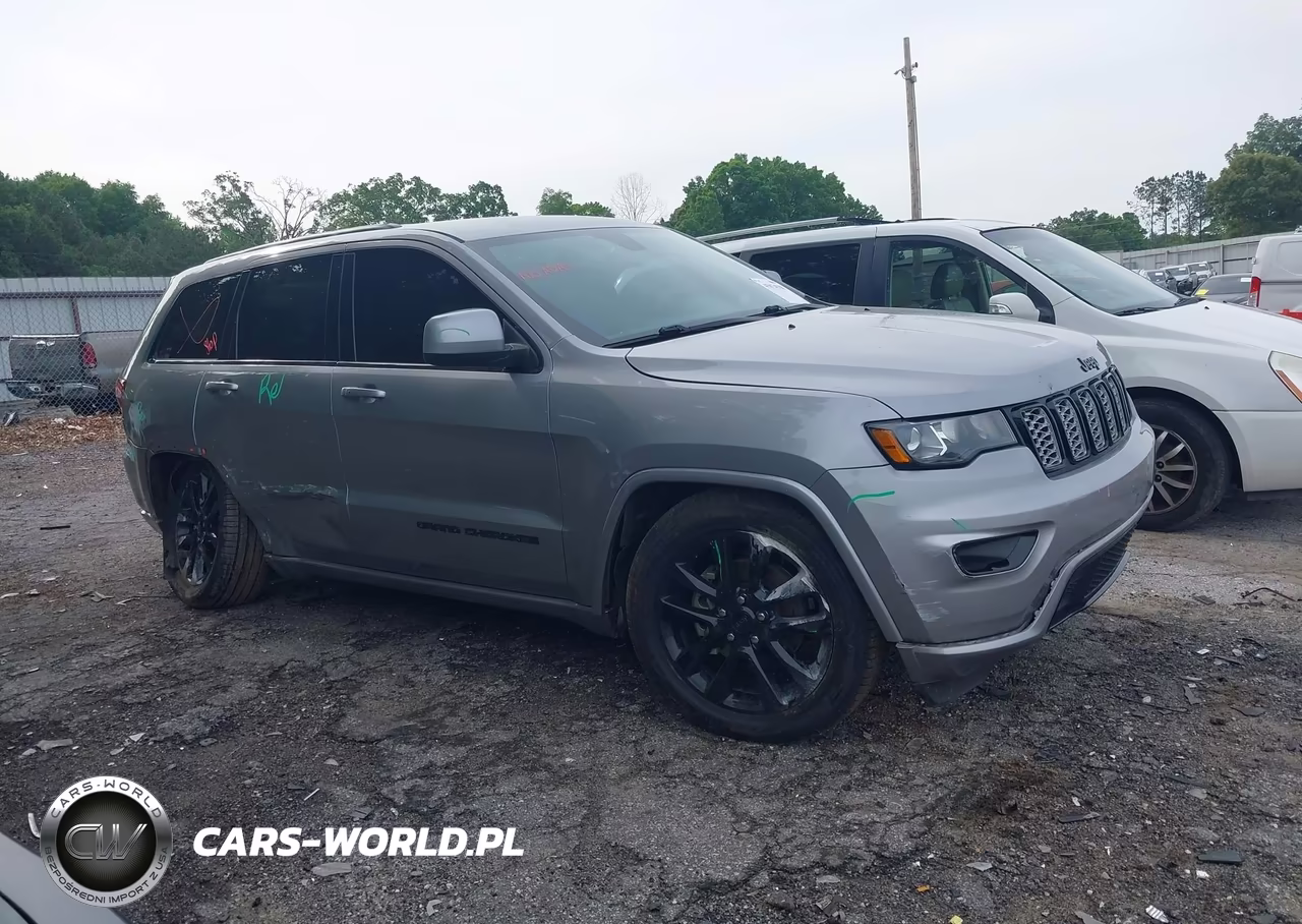 2017 Jeep Grand Cherokee Altitude 4X2 VIN:1C4RJEAG6HC929990 - 13