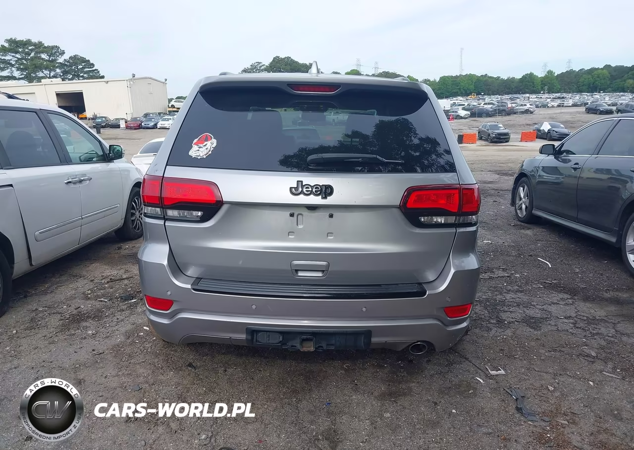 2017 Jeep Grand Cherokee Altitude 4X2 VIN:1C4RJEAG6HC929990 - 16